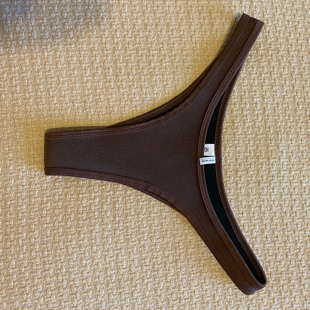 Brand new with tags shiny brown neoprene bikini bottoms Hoaka
